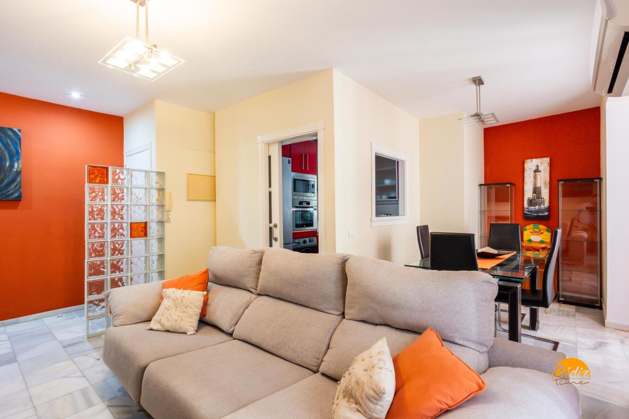 Red Home By Cadiz Time Ngoại thất bức ảnh