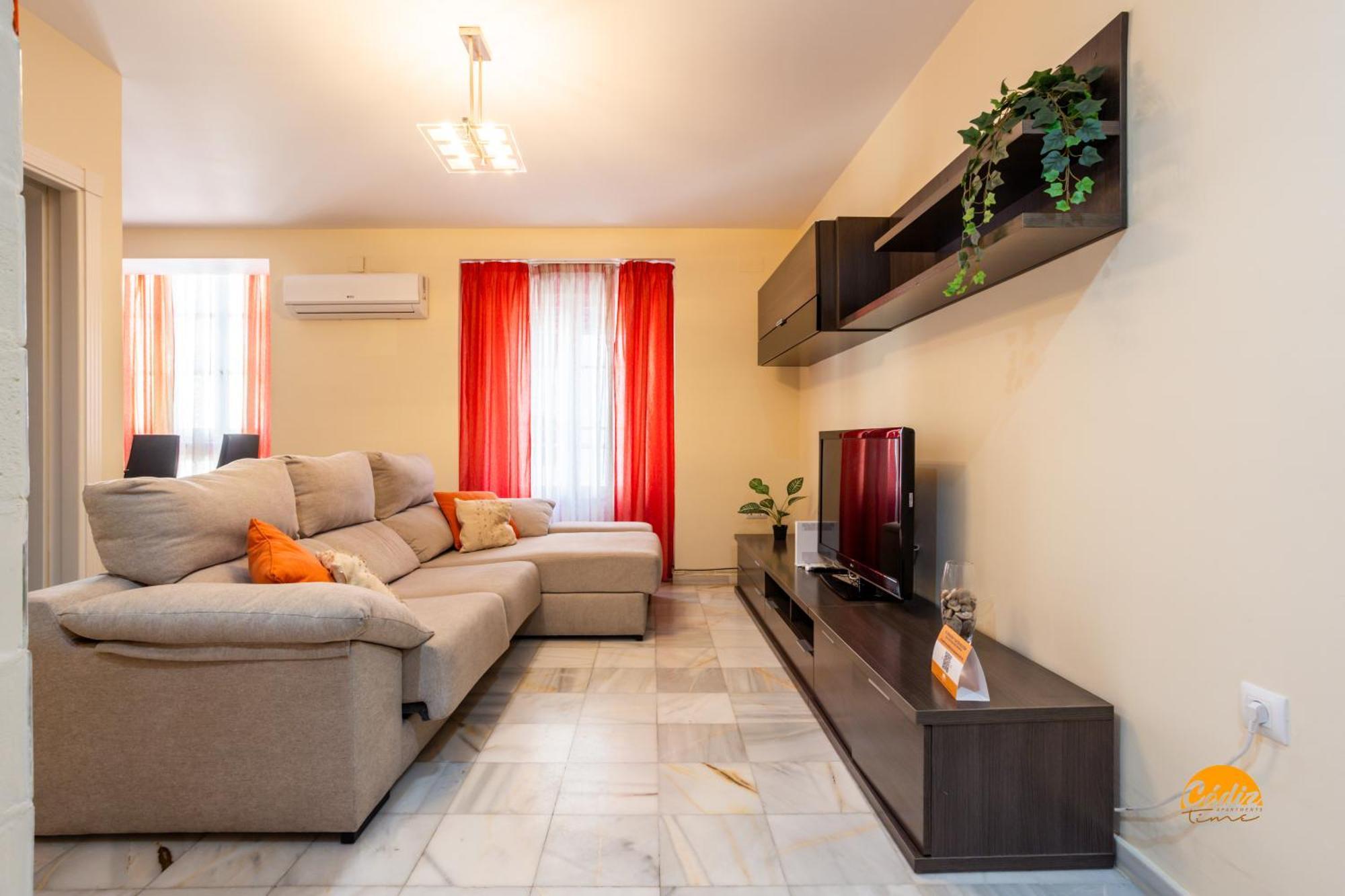 Red Home By Cadiz Time Ngoại thất bức ảnh
